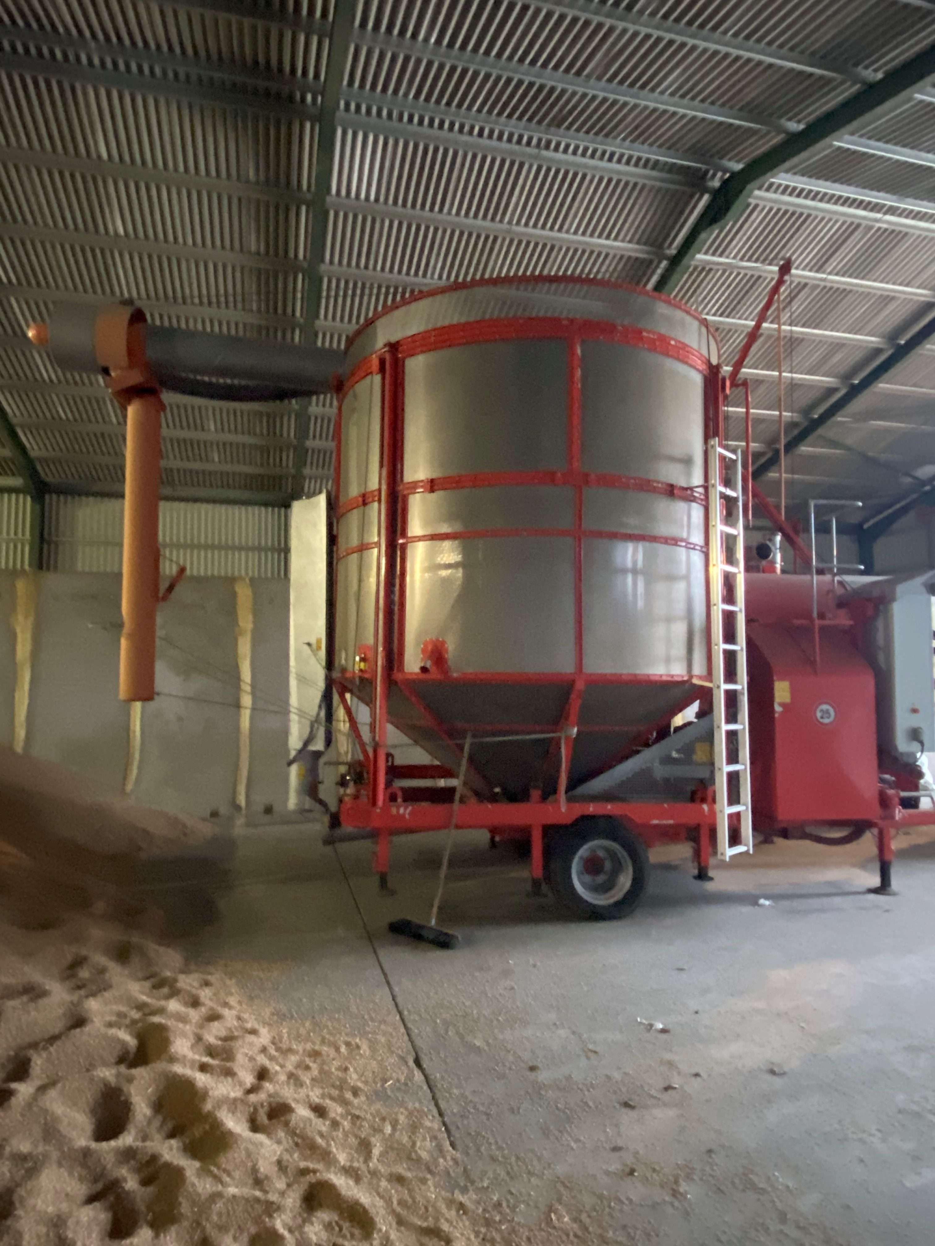 Used Grain Driers & Equipment Master Farm Services